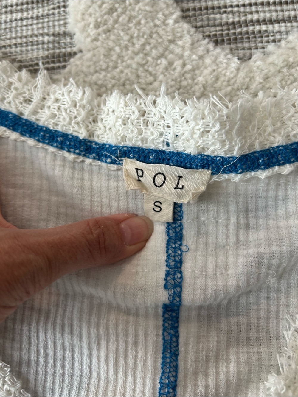 POL White V-Neck Tunic with Blue Trim and Lace Accents - Picture 2 of 3